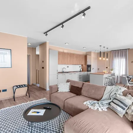 Quercus Village Penthouse With Jacuzzi Novigrad  Exterior photo