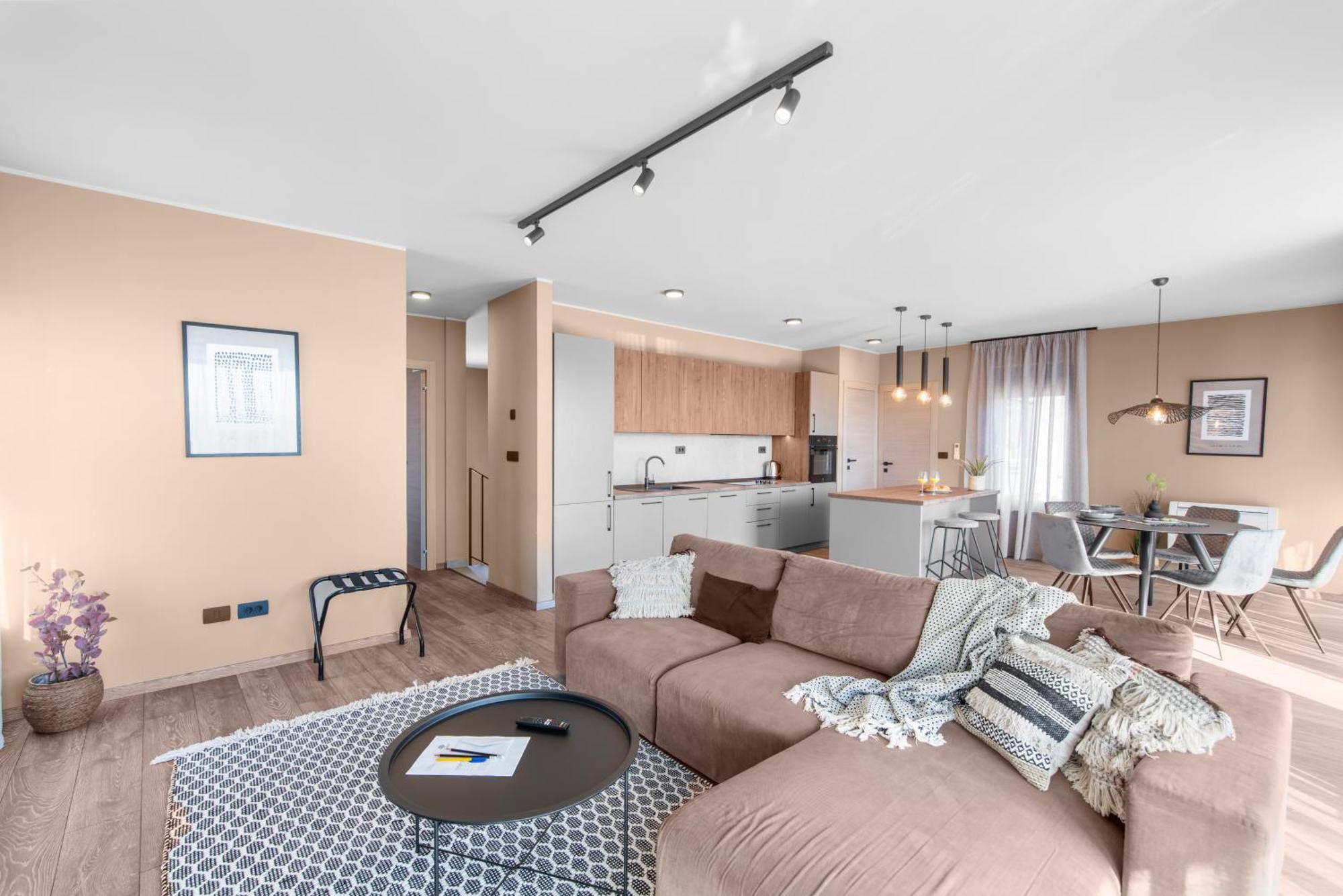 Quercus Village Penthouse With Jacuzzi *